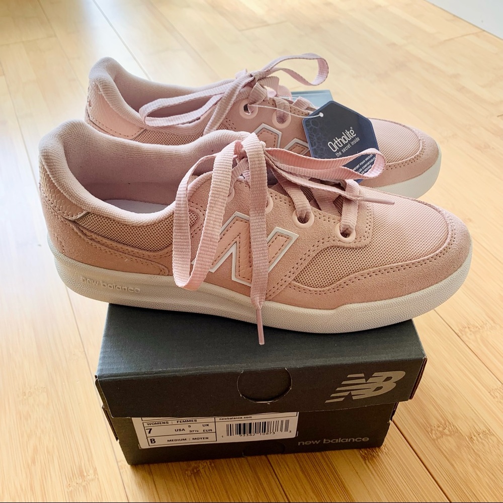 New in Box - New Balance 300v2 WRT300H2 Court Sneakers - Pink